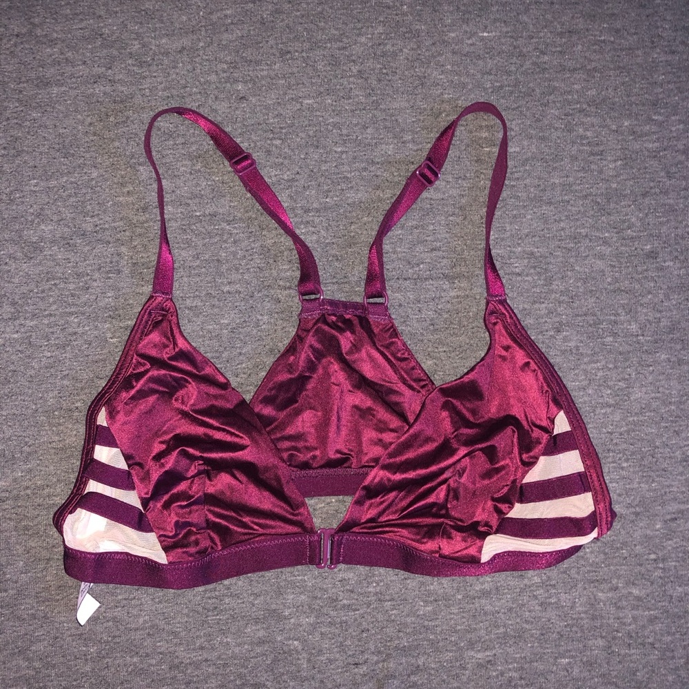 Victoria’s Secret bralette. Size small